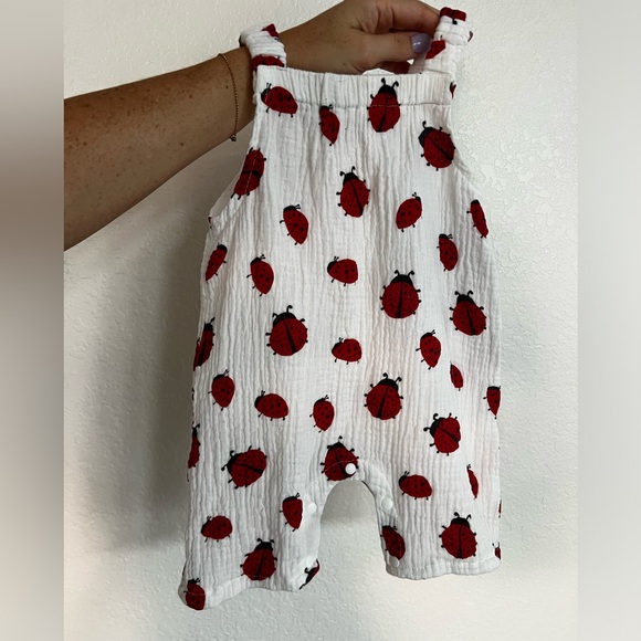Lady bug jump suit - Picture 3 of 3